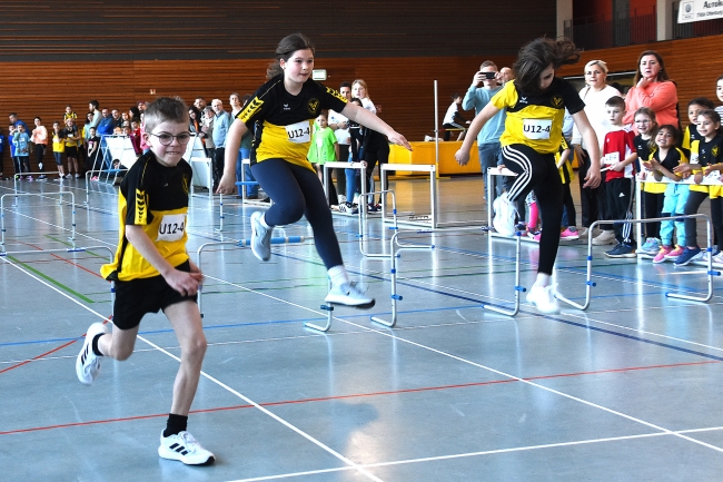 Bild »GAB_0480.jpg« aus der Galerie »Hallensportfest am 28. Januar 2024«