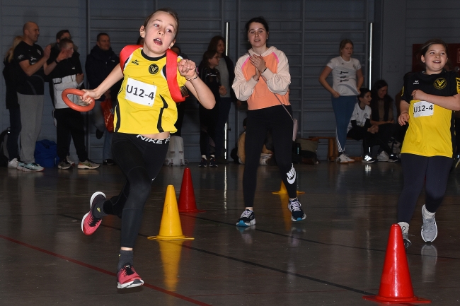 Bild »GAB_0654.jpg« aus der Galerie »Hallensportfest am 28. Januar 2024«