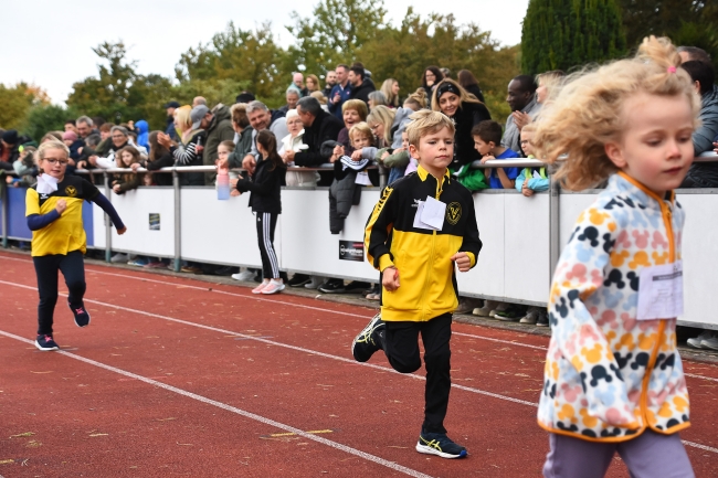 Bild »GAB_2781.jpg« aus der Galerie »Herbstlauf am 12. Oktober 2024«
