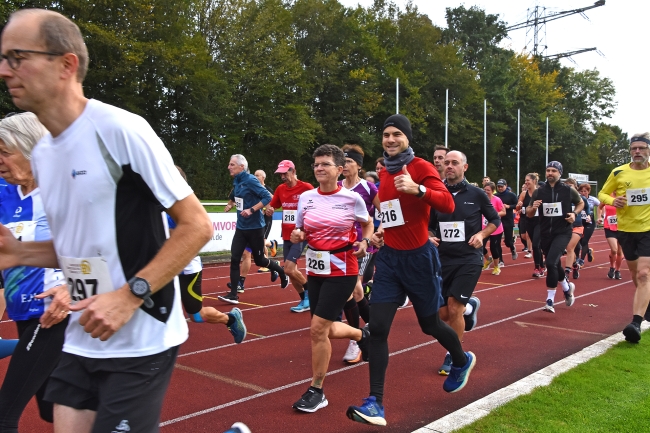 Bild »GAB_2886.jpg« aus der Galerie »Herbstlauf am 12. Oktober 2024«