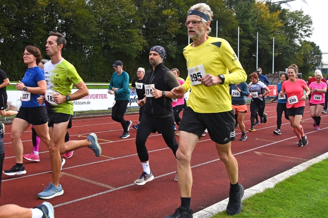 Bild »GAB_2890.jpg« aus der Galerie »Herbstlauf am 12. Oktober 2024«