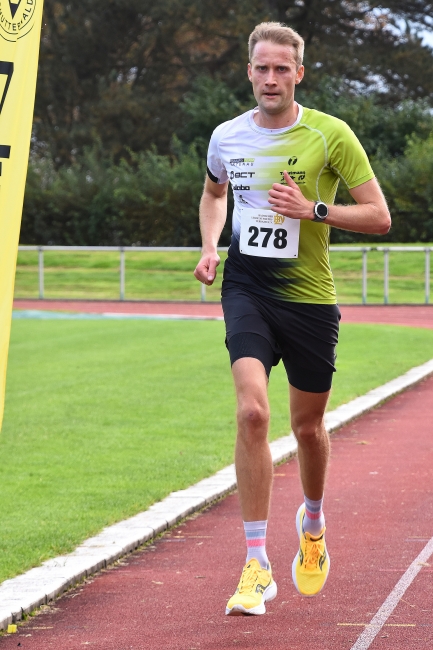 Bild »GAB_2968.jpg« aus der Galerie »Herbstlauf am 12. Oktober 2024«