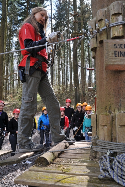 Bild »DSA_1106.JPG« aus der Galerie »LFV Jugend: Klettergarten Kenzingen«