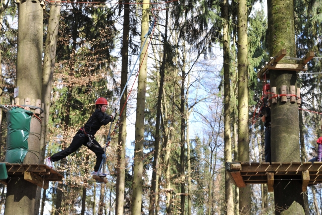 Bild »DSA_1620.JPG« aus der Galerie »LFV Jugend: Klettergarten Kenzingen«