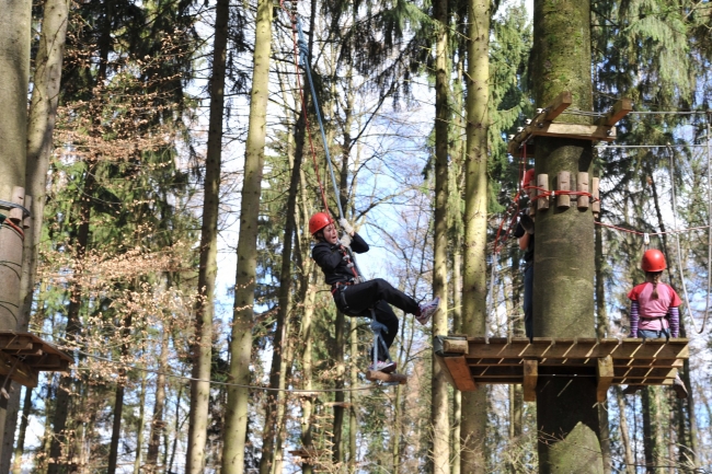 Bild »DSA_1625.JPG« aus der Galerie »LFV Jugend: Klettergarten Kenzingen«