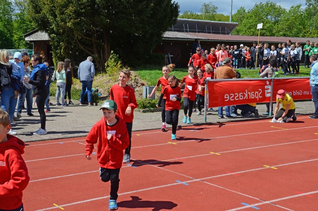 Bild »GAB_8106_web.jpg« aus der Galerie »Kindermehrkämpfe um den Sparkassen-Cup«