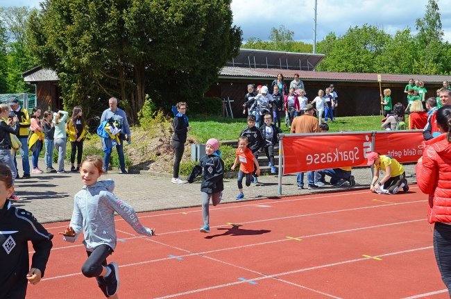 Bild »GAB_8117_web.jpg« aus der Galerie »Kindermehrkämpfe um den Sparkassen-Cup«