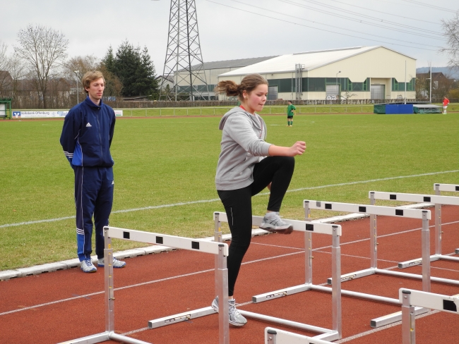 Bild »DSCN0124.JPG« aus der Galerie »Lehrgang Sprint und Hürdensprint«