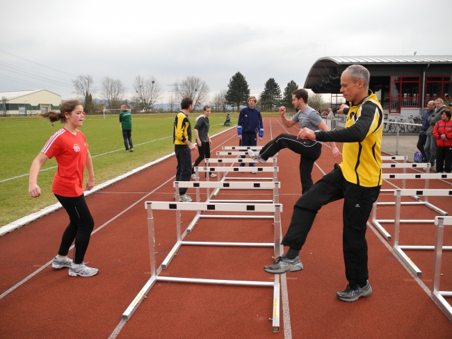 Bild »DSCN0140.JPG« aus der Galerie »Lehrgang Sprint und Hürdensprint«