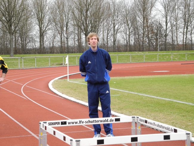 Bild »DSCN0162.JPG« aus der Galerie »Lehrgang Sprint und Hürdensprint«