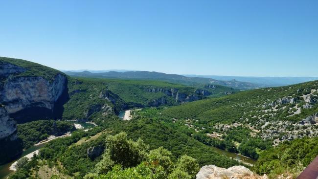 Bild »MaraArd11_048.jpg« aus der Galerie »Marathonis erkunden die Ardèche«