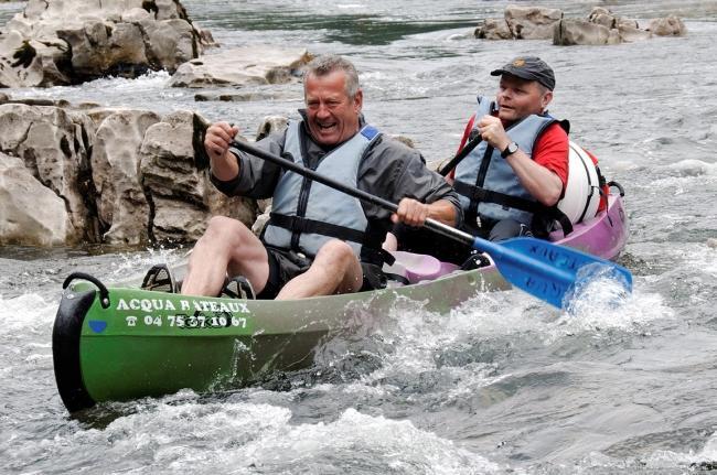 Bild »MaraArd11_093.jpg« aus der Galerie »Marathonis erkunden die Ardèche«