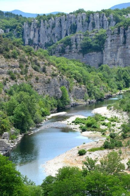 Bild »MaraArd11_106.jpg« aus der Galerie »Marathonis erkunden die Ardèche«