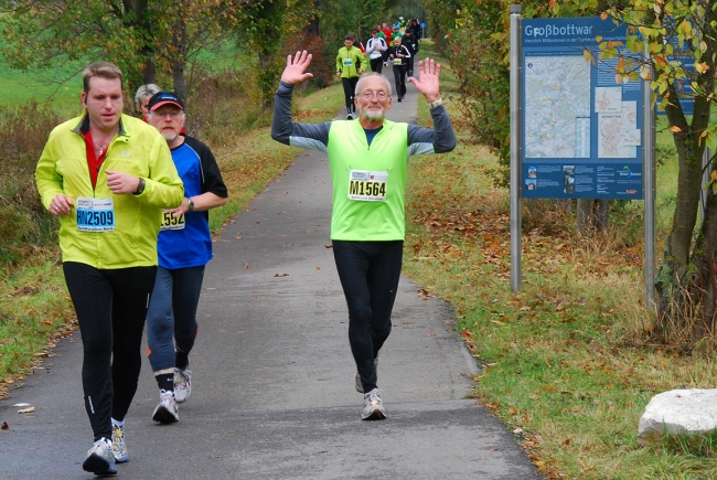 Bild »DSC_3840.JPG« aus der Galerie »Marathonis beim Bottwartal-Marathon«