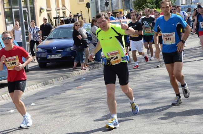 Bild »DSC_0178_web.jpg« aus der Galerie »Marathonis beim Freiburg-Marathon«