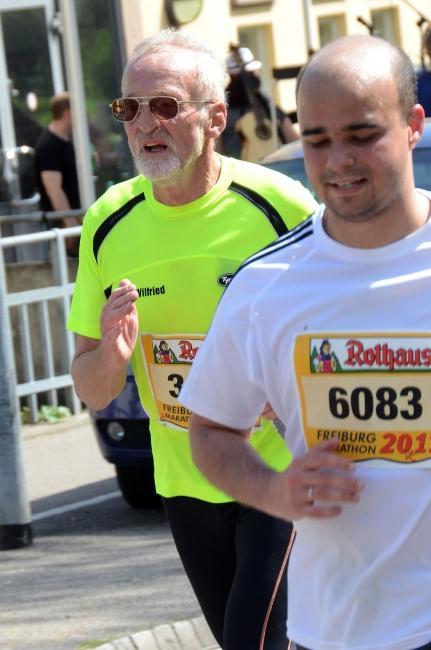 Bild »DSC_0197_web.jpg« aus der Galerie »Marathonis beim Freiburg-Marathon«