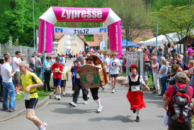 Bild »DSC_5731.JPG« aus der Galerie »Marathonis beim Genusslauf im Müllheim«