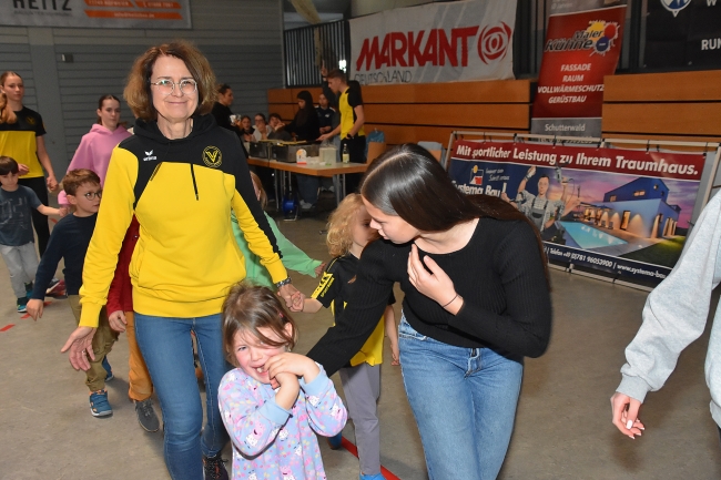 Bild »GAB_3172s.jpg« aus der Galerie »Nikolaussportfest am 1.12.2024«
