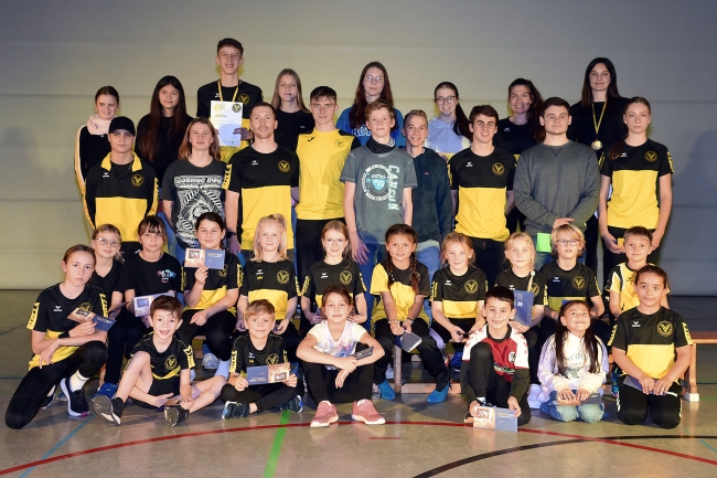 Bild »GAB_3275a.jpg« aus der Galerie »Nikolaussportfest am 1.12.2024«