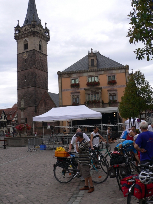 Bild »SeniorAdventureTour2010_025.JPG« aus der Galerie »(Senior Adventure) Tour de France«