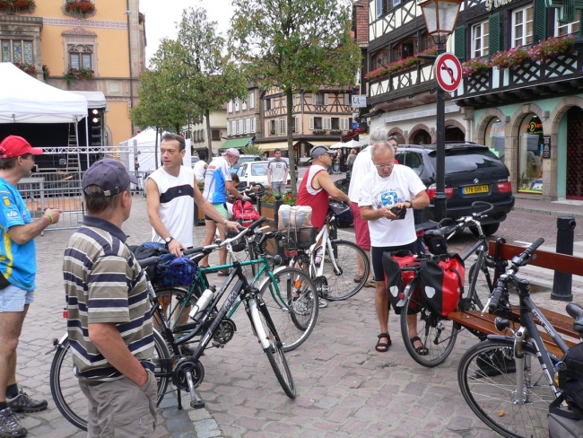 Bild »SeniorAdventureTour2010_029.JPG« aus der Galerie »(Senior Adventure) Tour de France«