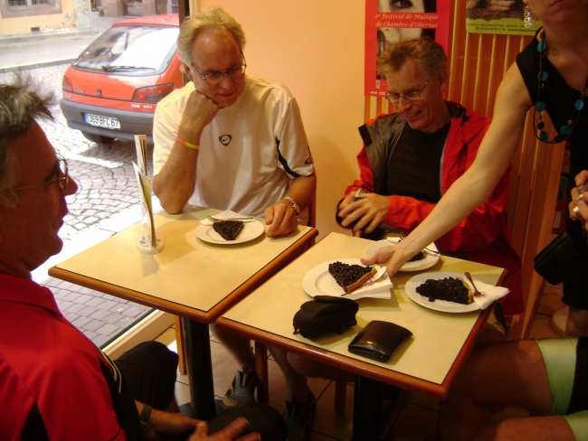 Bild »SeniorAdventureTour2010_033.JPG« aus der Galerie »(Senior Adventure) Tour de France«