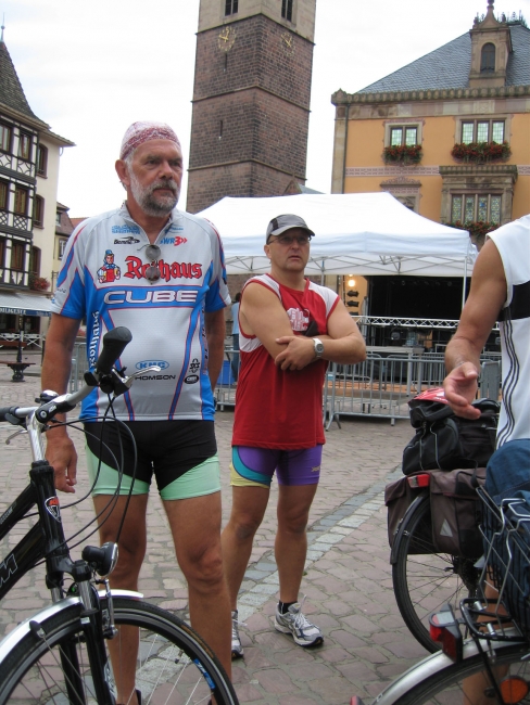 Bild »SeniorAdventureTour2010_037.JPG« aus der Galerie »(Senior Adventure) Tour de France«