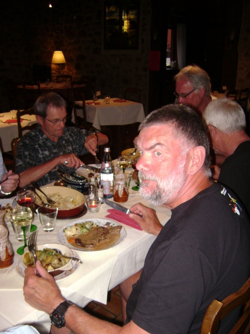 Bild »SeniorAdventureTour2010_079.JPG« aus der Galerie »(Senior Adventure) Tour de France«