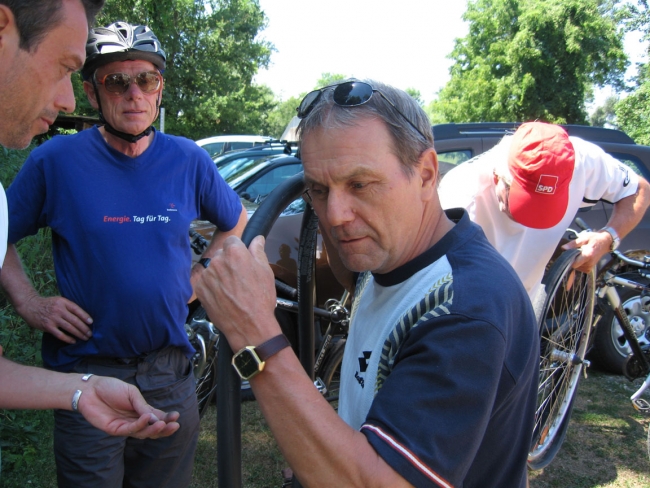 Bild »SeniorAdventureTour2010_095.JPG« aus der Galerie »(Senior Adventure) Tour de France«