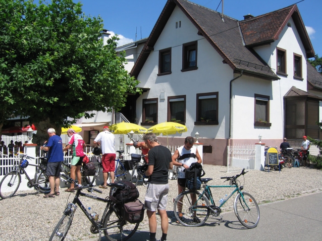 Bild »SeniorAdventureTour2010_125.JPG« aus der Galerie »(Senior Adventure) Tour de France«