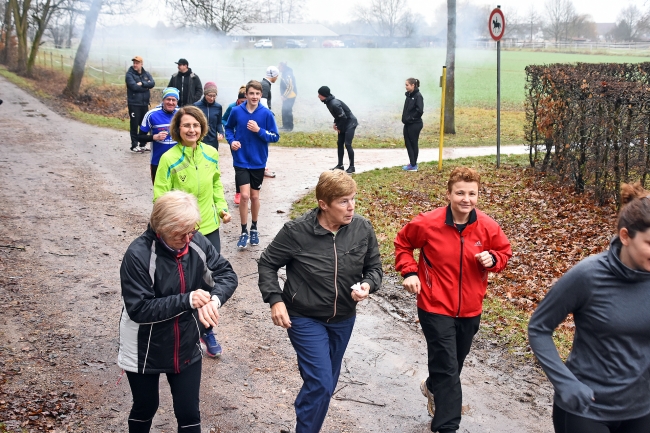 Bild »GAB_0502.jpg« aus der Galerie »Silvesterlauf«