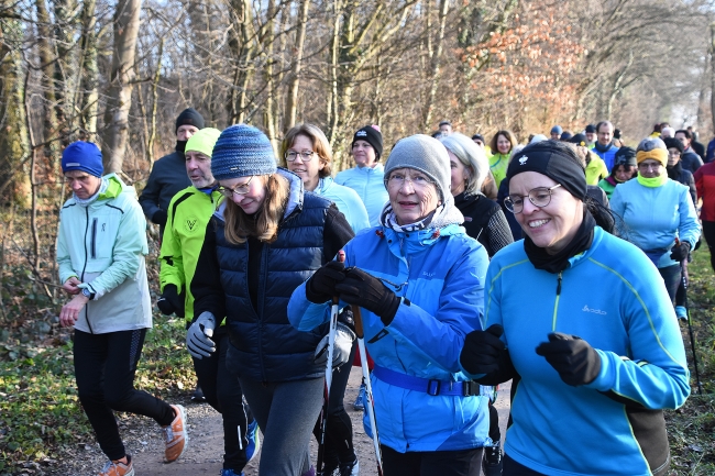 Bild »GAB_3544.jpg« aus der Galerie »Silvesterlauf 2024«