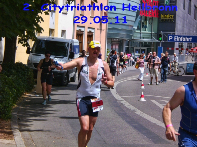 Bild »UweKlaerTriatlonHeilbronn.JPG« aus der Galerie »City-Triatlon in Heilbronn«