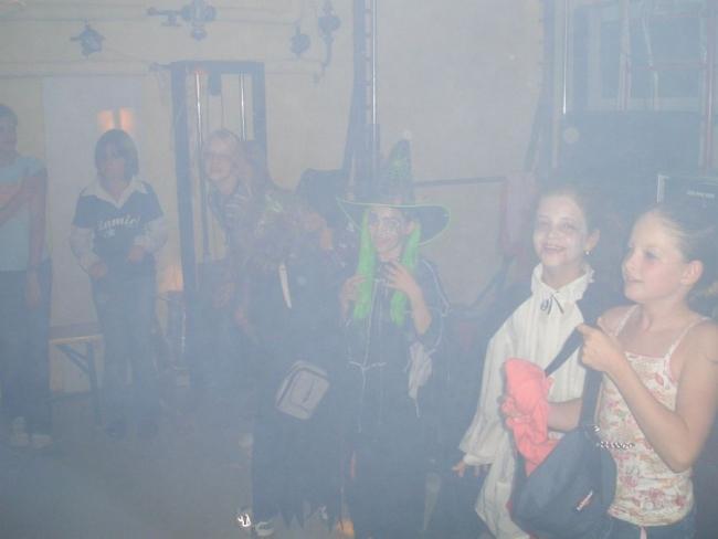 Bild »disco06_083.jpg« aus der Galerie »LFV Jugend: Monsterparty«