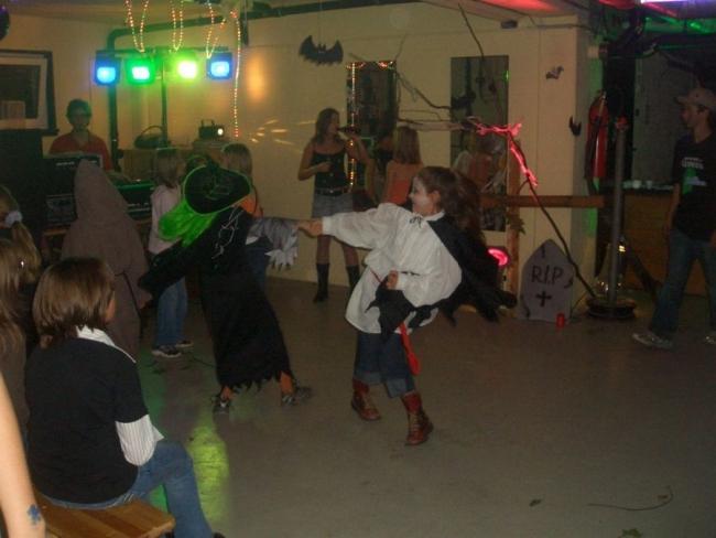 Bild »disco06_094.jpg« aus der Galerie »LFV Jugend: Monsterparty«