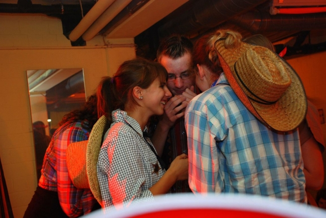 Bild »disco07_017.jpg« aus der Galerie »LFV Jugend: Wild West Party«