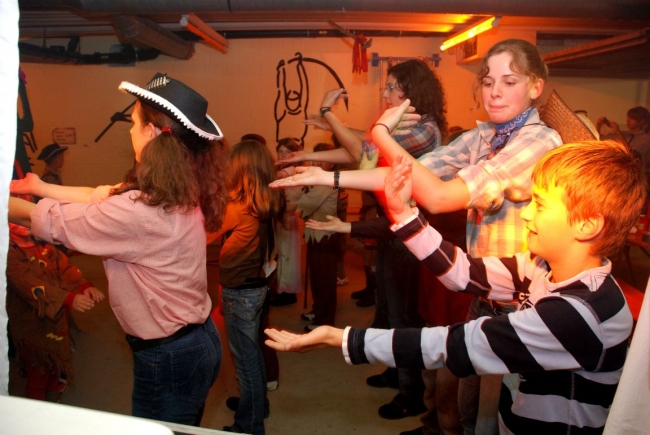 Bild »disco07_034.jpg« aus der Galerie »LFV Jugend: Wild West Party«