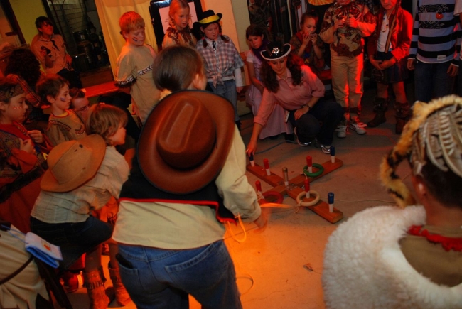 Bild »disco07_055.jpg« aus der Galerie »LFV Jugend: Wild West Party«