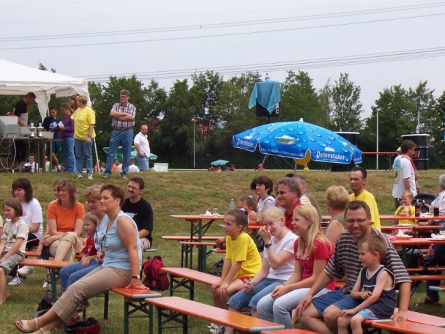 Bild »fami25_009.jpg« aus der Galerie »Familiensportfest«