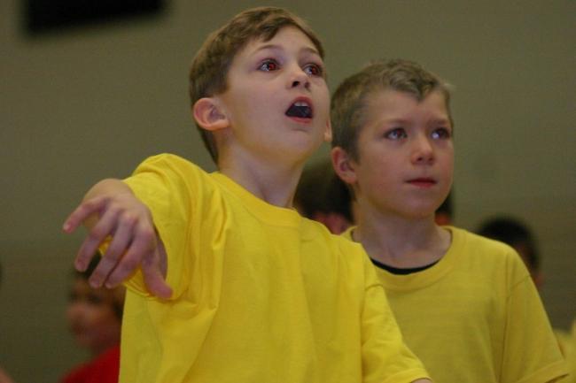 Bild »halle05_06.jpg« aus der Galerie »Schülerhallensportfest«