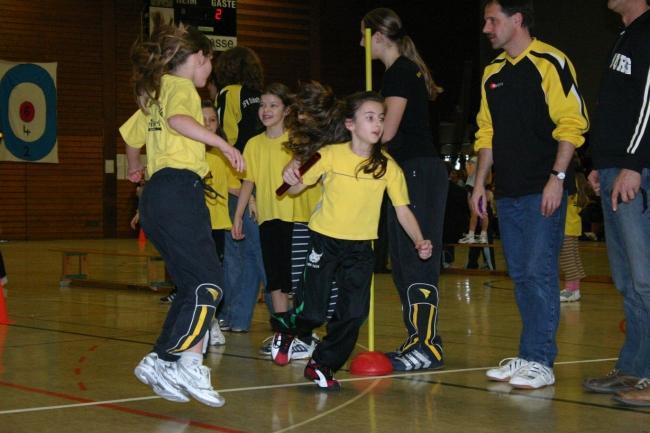 Bild »halle05_20.jpg« aus der Galerie »Schülerhallensportfest«