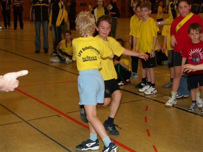 Bild »halle05_63.jpg« aus der Galerie »Schülerhallensportfest«