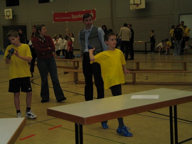 Bild »haspo04_01.JPG« aus der Galerie »Schülerhallensportfest«