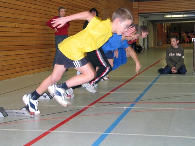 Bild »haspo04_13.JPG« aus der Galerie »Schülerhallensportfest«