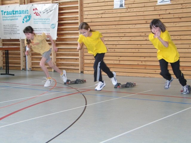 Bild »haspo04_17.JPG« aus der Galerie »Schülerhallensportfest«