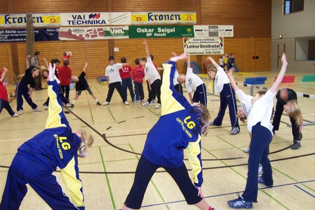 Bild »haspo04_39.JPG« aus der Galerie »Schülerhallensportfest«