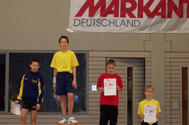 Bild »haspo04_53.JPG« aus der Galerie »Schülerhallensportfest«