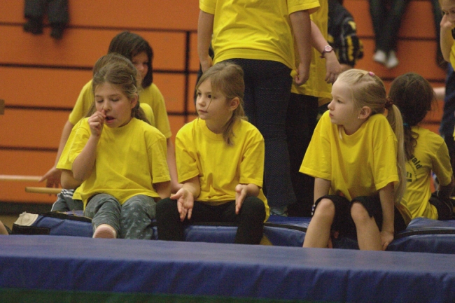 Bild »haspo06_005.jpg« aus der Galerie »Schülerhallensportfest«