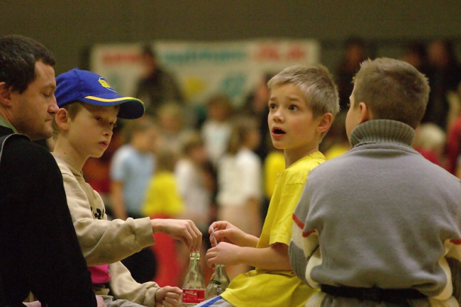 Bild »haspo06_006.jpg« aus der Galerie »Schülerhallensportfest«