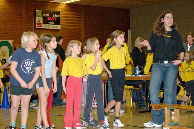 Bild »haspo06_033.jpg« aus der Galerie »Schülerhallensportfest«